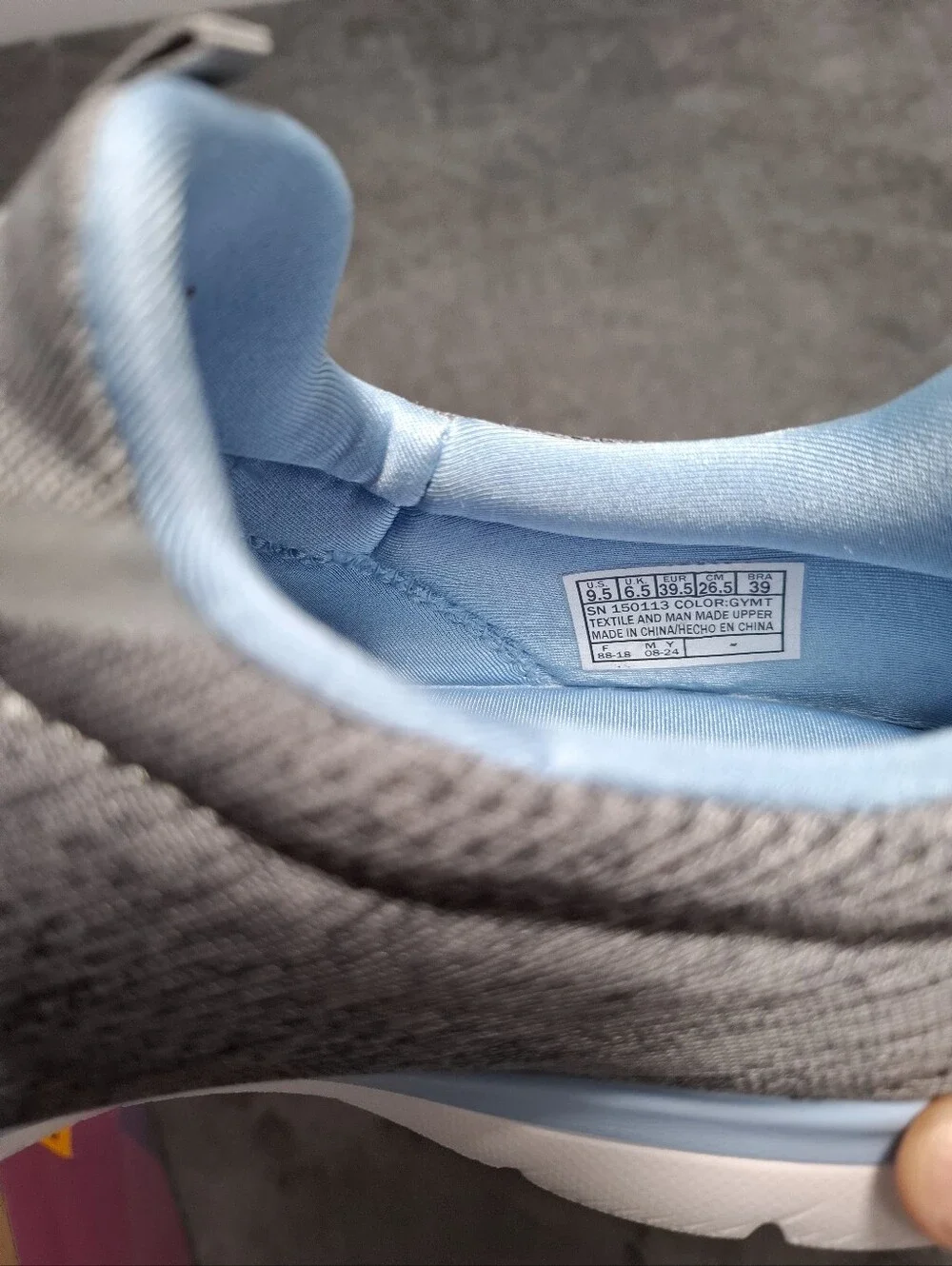 Skechers Slip-On Athletic Sneakers Gray Light Blue Pink Accents Sz 9.5 Washable